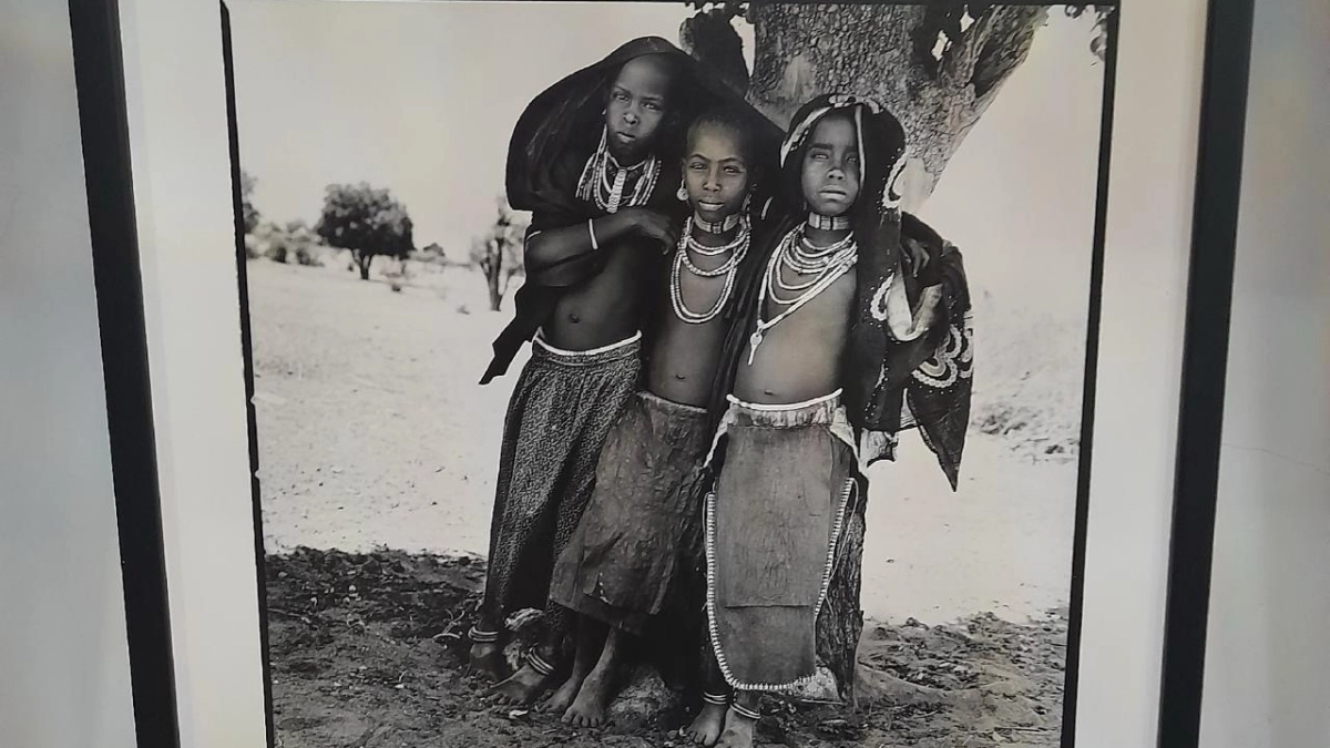 "Светопись": уроженка Саранска Олеся Слащанская представила выставку фотоискусства