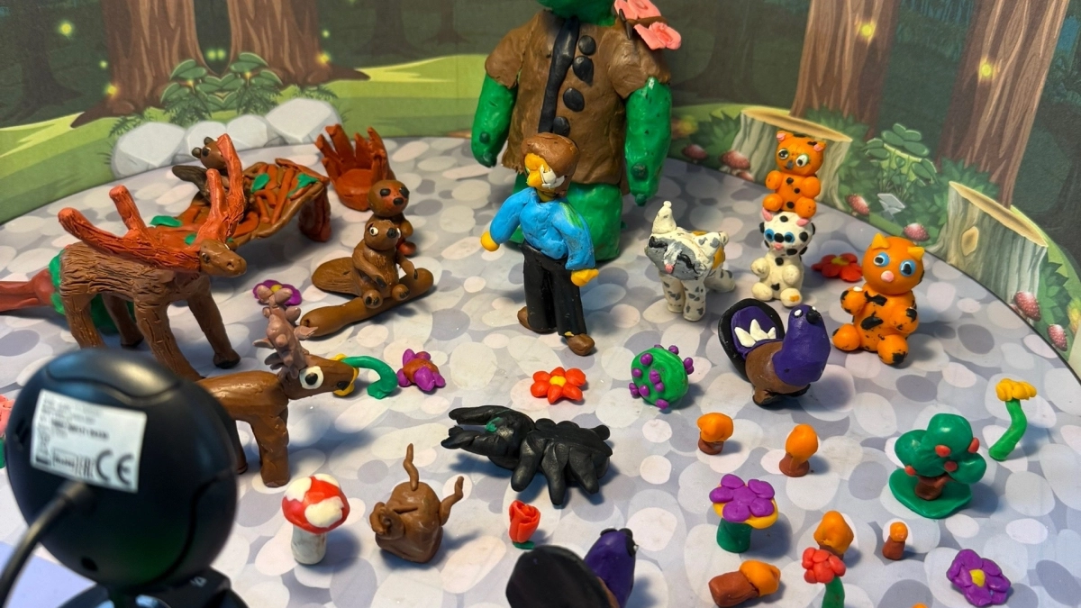 Создано 20 мультфильмов: в Мордовии пластилиновый "Гена необыкновенный" завершил свое путешествие