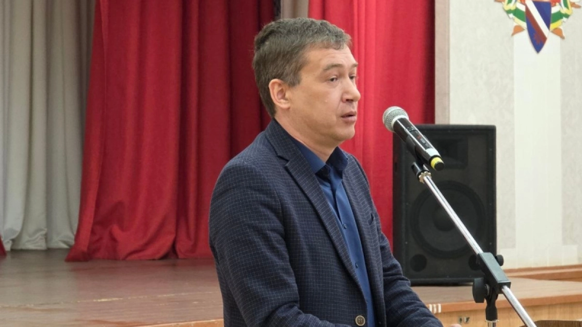 В Саранске школьники встретились с ветераном СВО — выпускником их учебного заведения