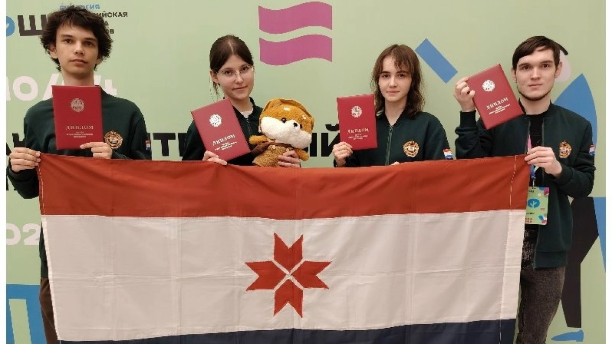 Ученики Республиканского лицея завоевали 4 диплома Всероссийской олимпиады школьников по биологии