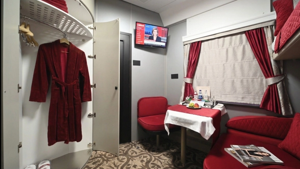 РЖД отправляет "отель" на колесах по «Золотому кольцу» в 2026 году: маршруты, цены и гид по туру - что предлагают пассажирам 