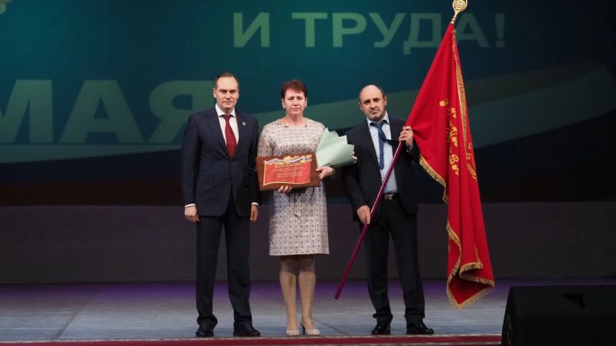 «Труд объединяет»: в Мордовии чествовали лучших работников республики в честь Первомая