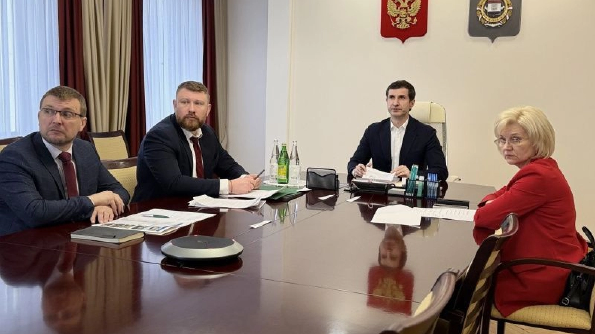 Вице-премьеру РФ Чернышенко доложили о подготовке к летнему отдыху детей Мордовии