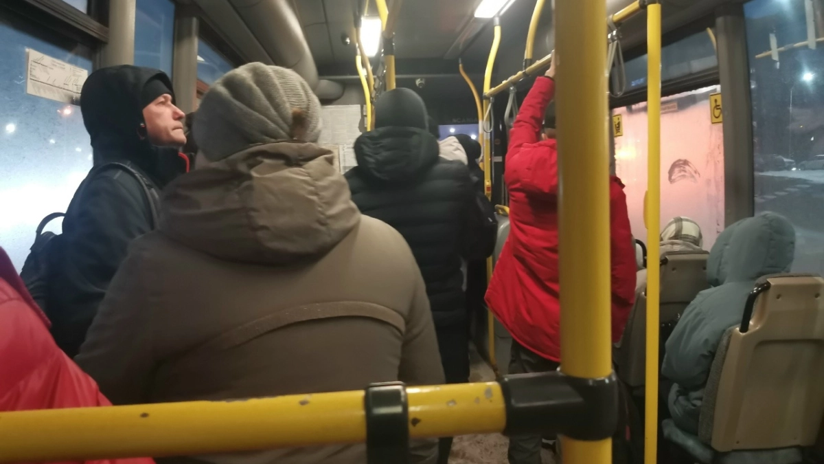 После запуска фейерверка в честь Дня Победы жителей Саранска развезут по домам спецавтобусами