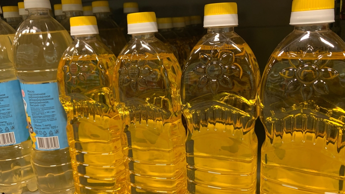 Такого масла можно брать по 3 бутылки: эксперты Росконтроля назвали 2 марки хорошего растительного масла