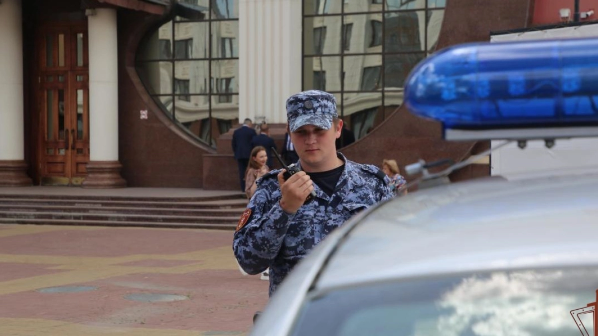 19-летнего жителя Саранска задержали за нападение на сотрудника ресторана