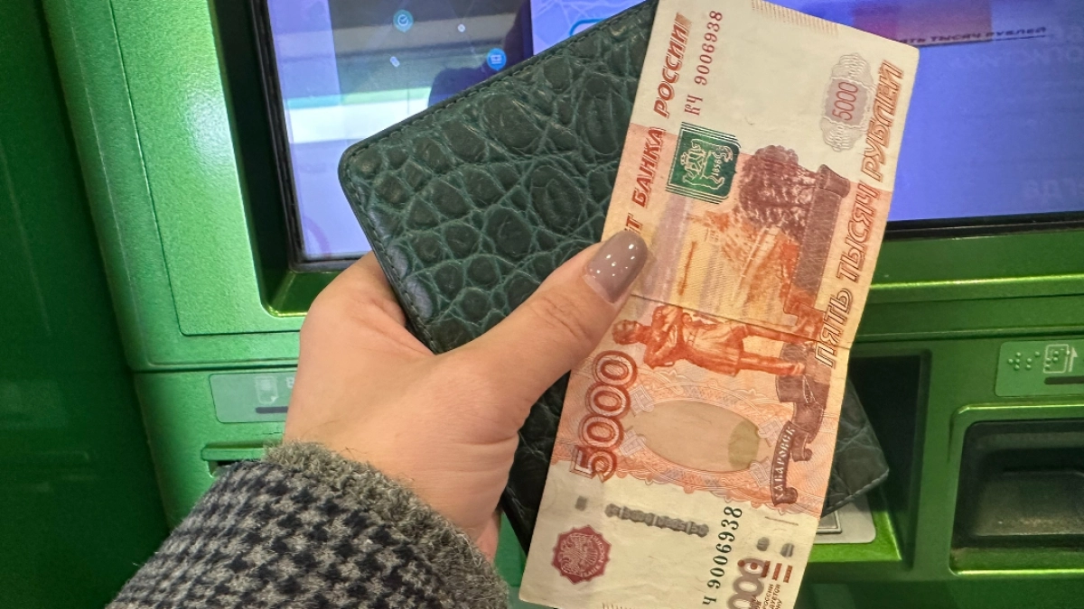 Попытка заработать в Интернете обернулась для жительницы Саранска потерей около 200 тыс. рублей