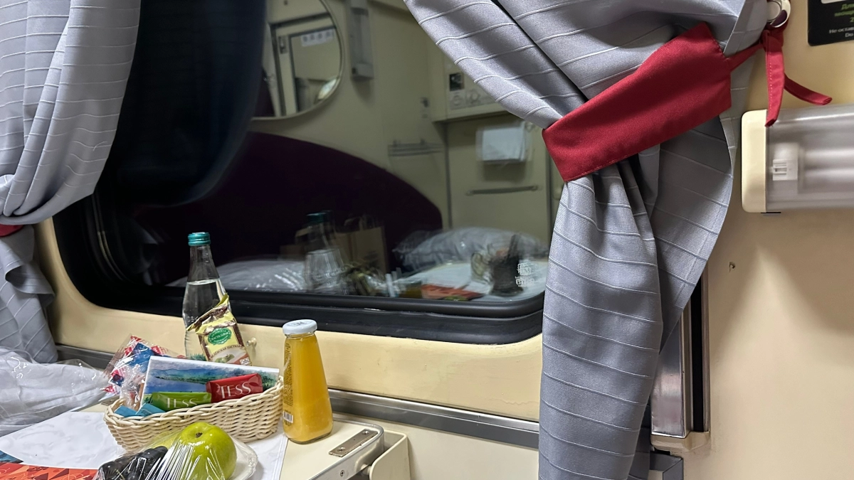 Плацкарт РЖД теперь устроен совсем по-другому: капсульный вагон габарита "Т" - как теперь будем путешествовать по стране
