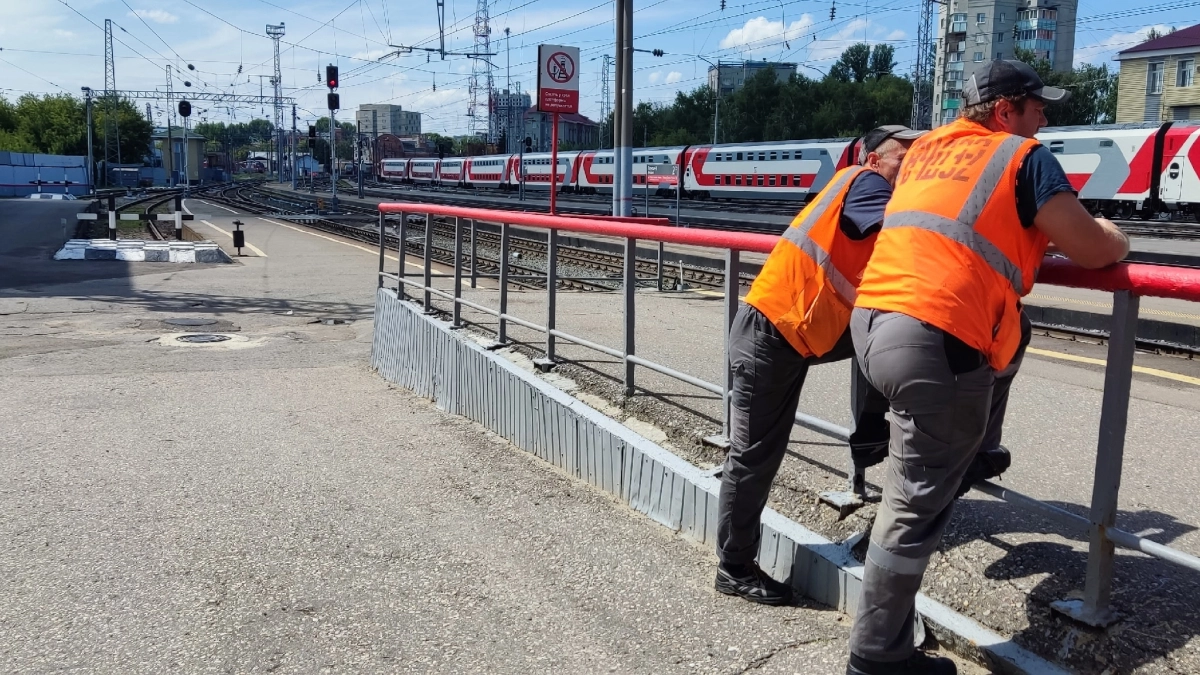 Старые плацкарты РЖД с короткими полками останутся в прошлом: В РЖД объявили о важных изменениях - больше места, душ и шторки