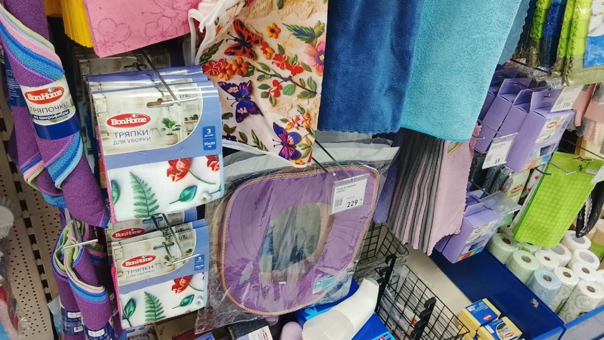 Корейские салфетки из Fix Price скупаю пачками — но пыль ими почти не вытираю: на даче заменяют сразу 6 полезных вещей