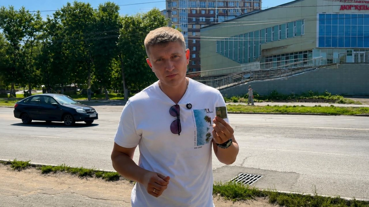 «Новые люди» проверили доступность подходов к обновленной сцене в парке Пролетарского района