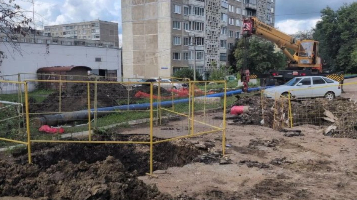 В 4-м микрорайоне г. Саранска продолжается капремонт сетей водоснабжения