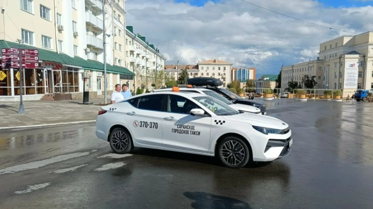 В Саранске автопарк «Семейного такси» добавит пять новых автомобилей