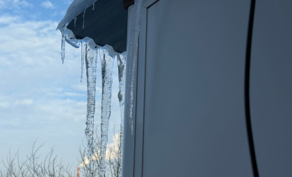 В Саранске УК оштрафовали за некачественную очистку кровель домов от снега и льда